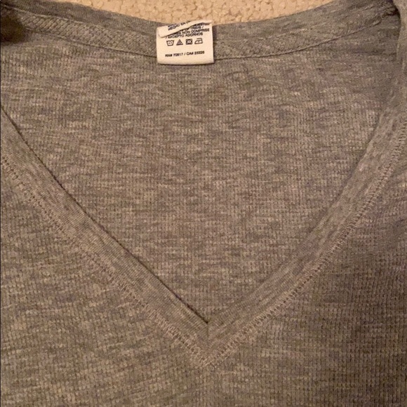 Pink by Victoria’s Secret v-neck thermal - Picture 4 of 6